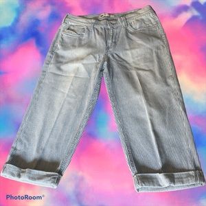 Cropped Levi Jeans